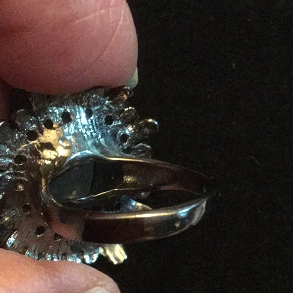 Elegant Genuine Aquamarine Cabochon Ring - Picture 7 of 11